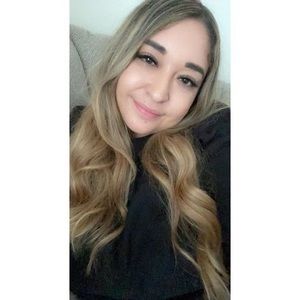 Meet your Posher, Jacqueline